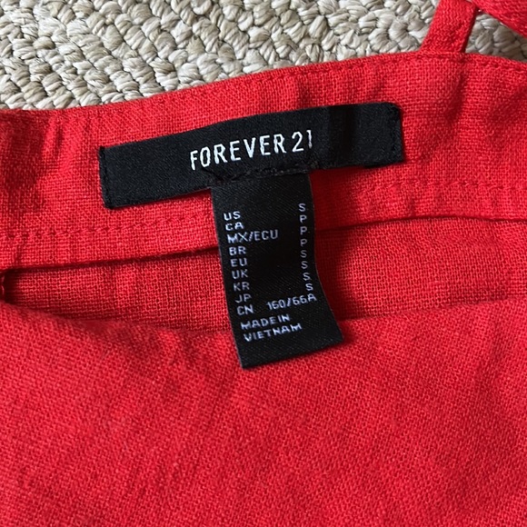 Red forever21 romper - Picture 3 of 3